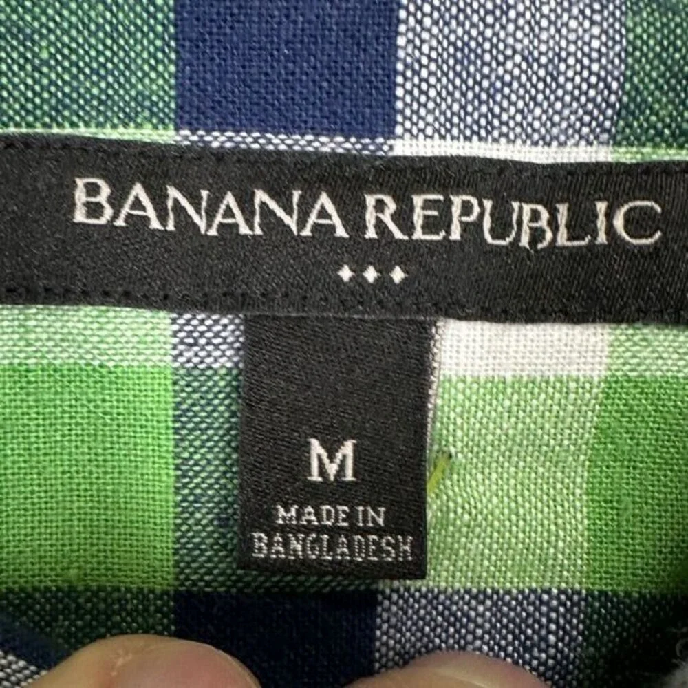 Banana Republic Linen Blend Button Up Shirt Adult Medium Green Navy Plaid Mens